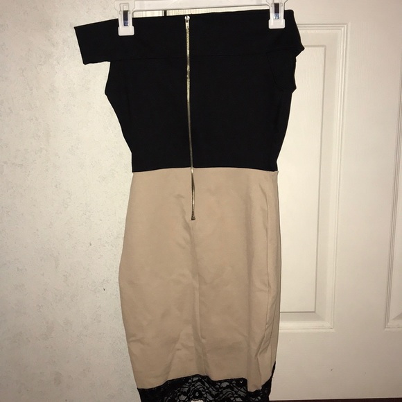 Off the should dress - Picture 7 of 7